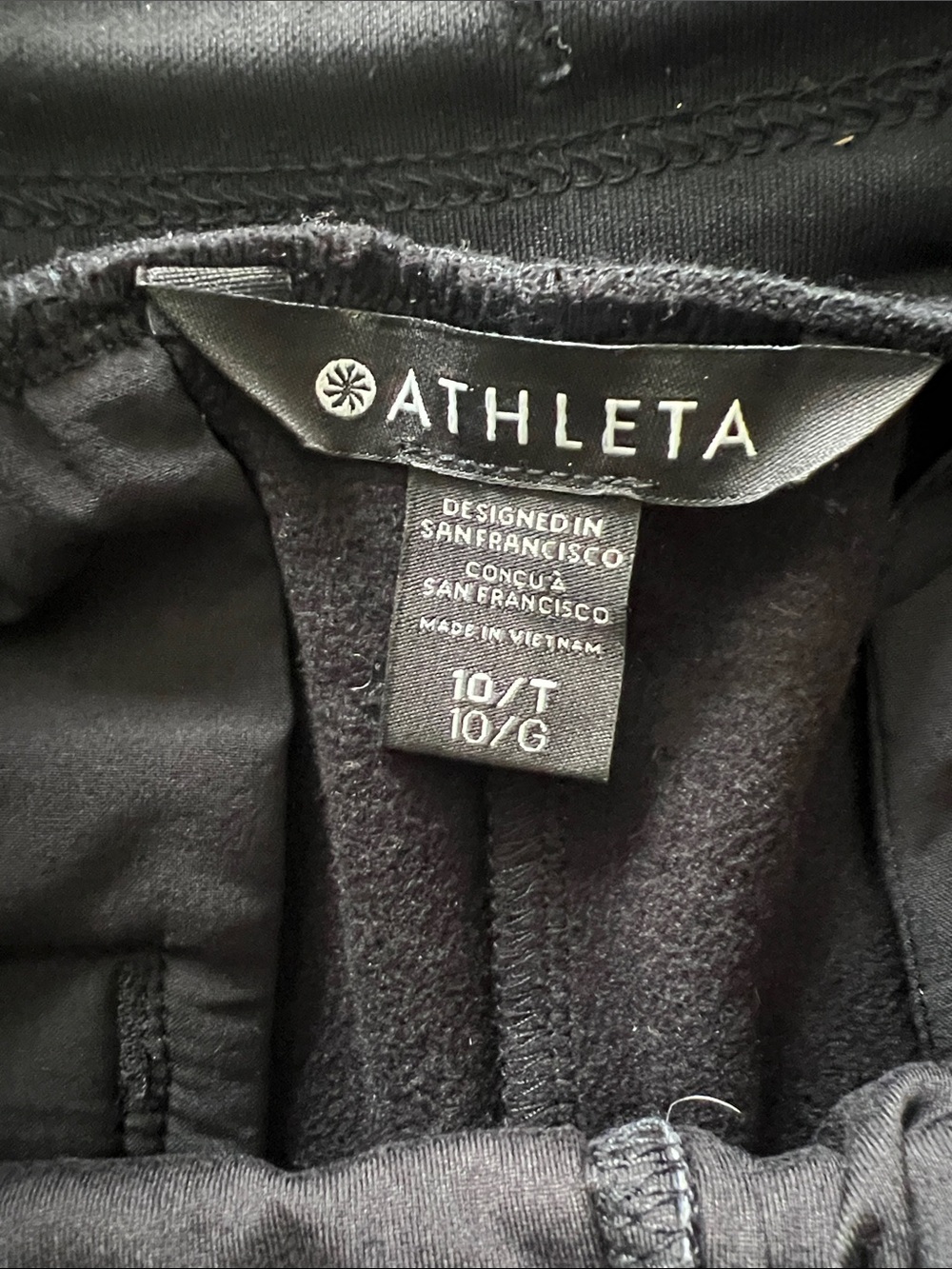 Athleta Women's Solstice Insulated Joggers Pants in Black Size 10 Tall - Picture 8 of 9